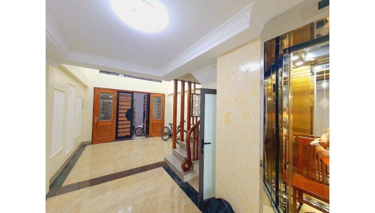 Bán nhà hiếm, Võ Thị Sáu, Hai Bà,ô tô sát cửa,6 tầng,60m2,thang máy,hơn 9tỷ.0782479469